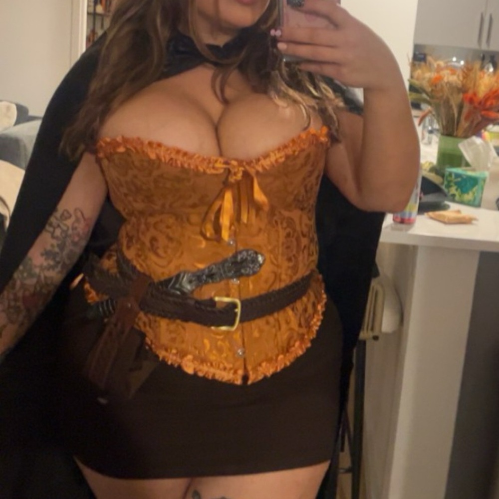 CorsetSOLD - Picture 2 of 5